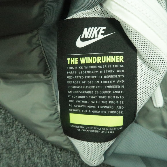 Nike Jacket Men XL Smoke Grey White Windrunner Windbreaker Sportswear Hooded - Picture 6 of 10